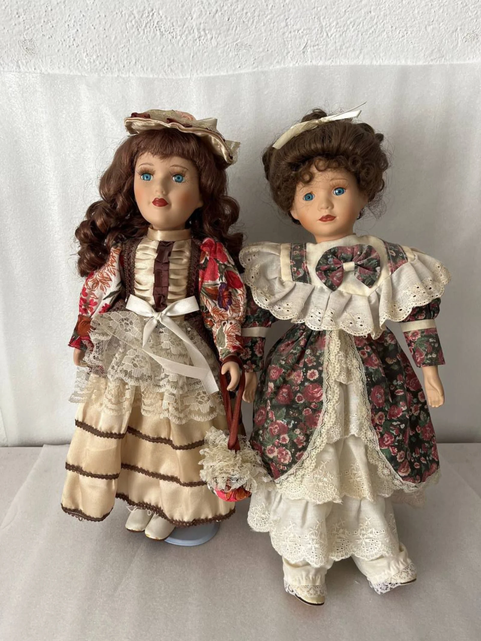 Muñecas antiguas de Porcelana